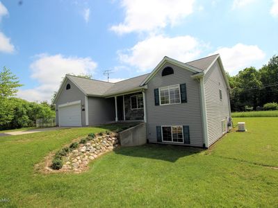 13722 Olin Lakes Dr NE, Sparta, MI, 49345