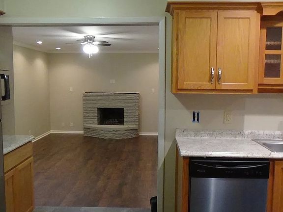 4th image of 8940 E 33rd Pl