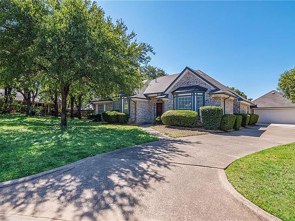 4th image of 7528 Brentwood Ct