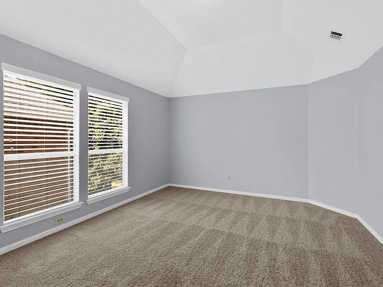 1431 N Medio River Cir — Photo 24