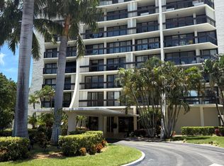 2000 Presidential Way APT 1102, West Palm Beach, FL 33401