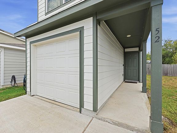 5th image of 52 Trinity Cir