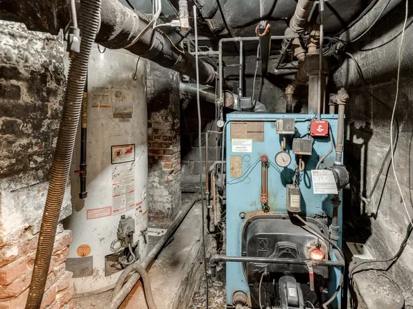 102 Pierrepont Street image 42 of 42