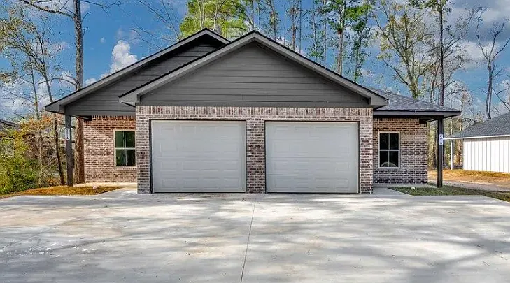 2 bed, 2.0 bath, 915 sqft, $1,300 — Photo 4