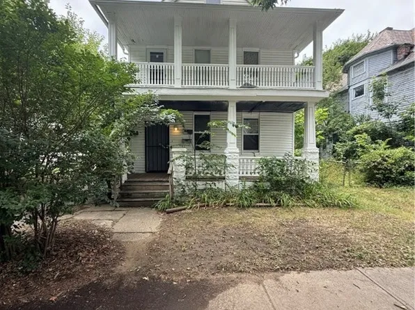 1100 E 74th St, Cleveland, OH 44103