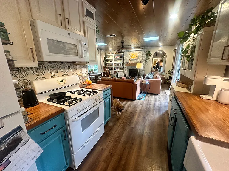 26640 Lake Ln — Photo 4