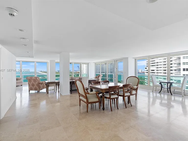 2100 S Ocean Ln #1002 — Photo 3