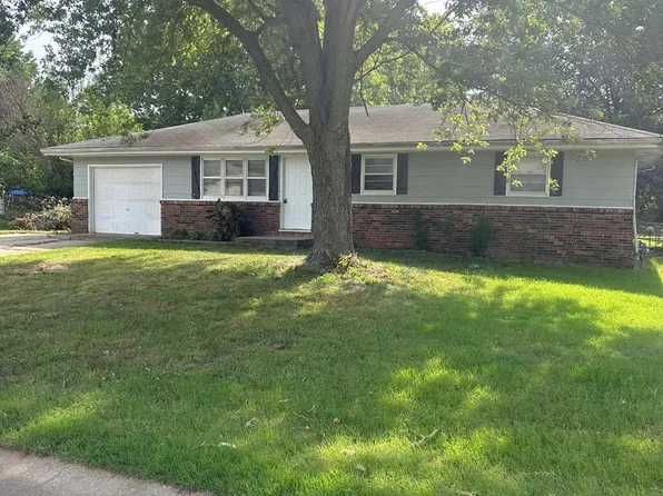 210 S Kyle Ave, Republic, MO 65738