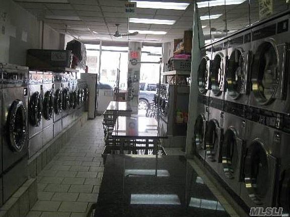 2nd image of 3093 37th St