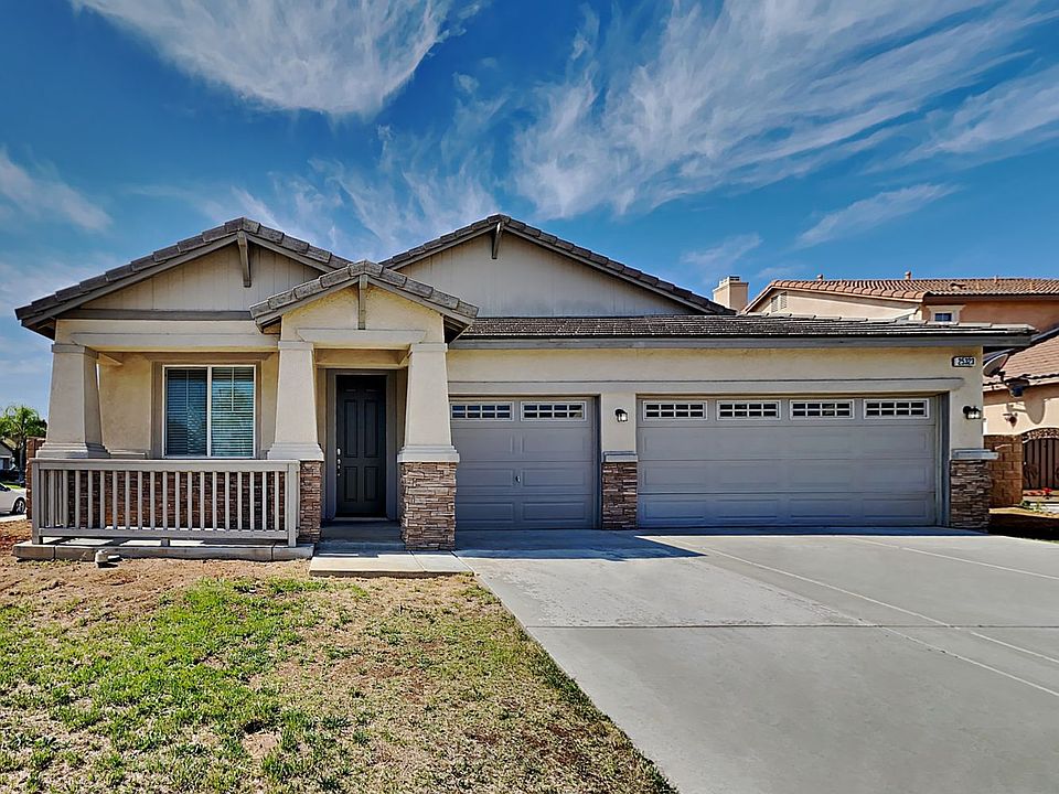 1st image of 25323 Drake Dr