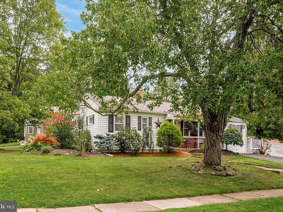 301 Franconia Ave, Telford, PA 18969 Zillow