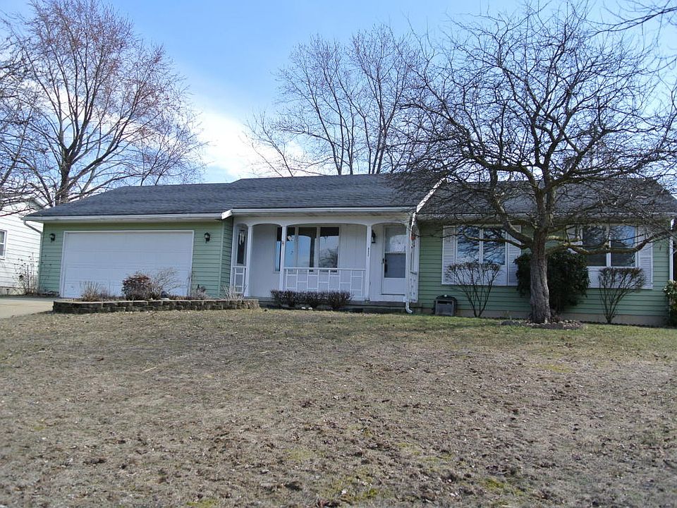 1st image of 932 Pembroke St SE