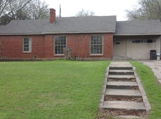 2312 Timberline Dr, Fort Worth, TX 76119