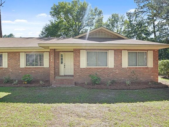 3rd image of 285 Knotty Pine Dr