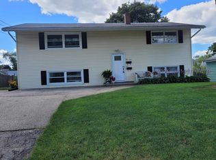 25 S Gray St #2, Manchester, NH 03103