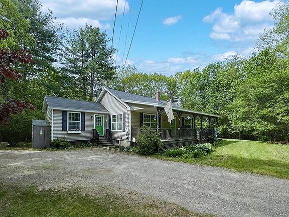 2nd image of 31 Dewdrop Lane