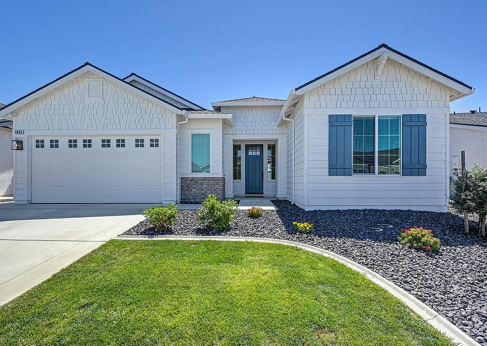 1st image of 5033 Misty Ridge Dr