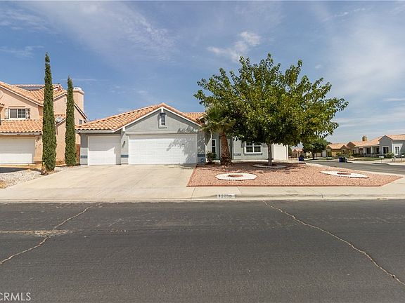 3rd image of 13290 High Desert Rd