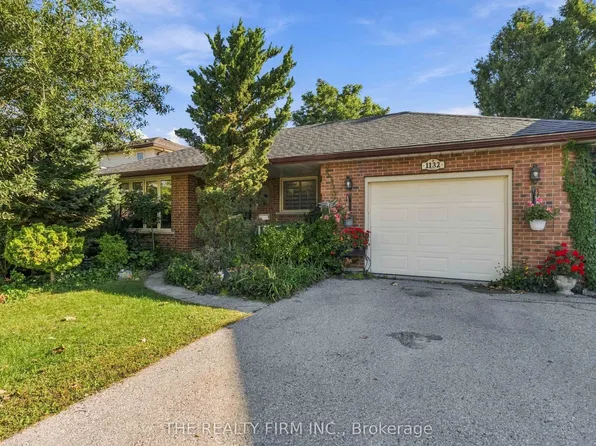 1132 Iroquois Cres, Woodstock, ON N4T 1C3