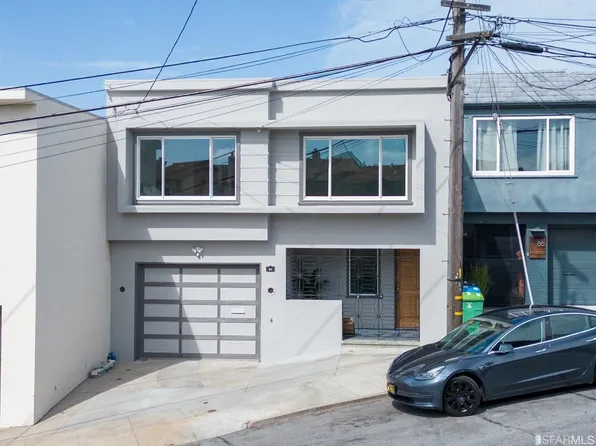90 Bridgeview Dr, San Francisco, CA 94124