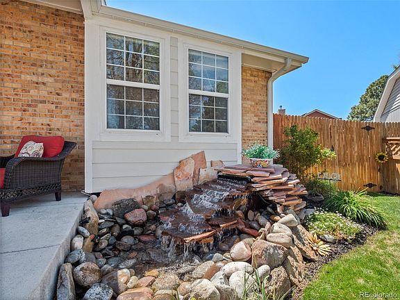 3rd image of 12162 W Lake Avenue