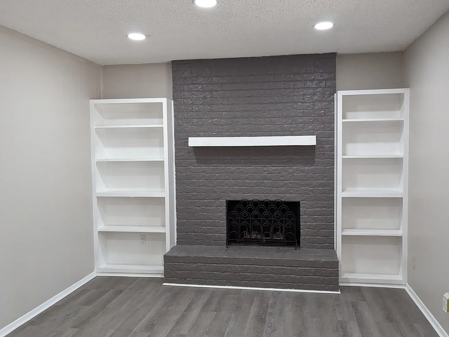 3 bed, 1147 sqft, $1,795 — Photo 2