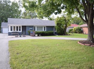 10010 Harnew Rd W, Oak Lawn, IL 60453