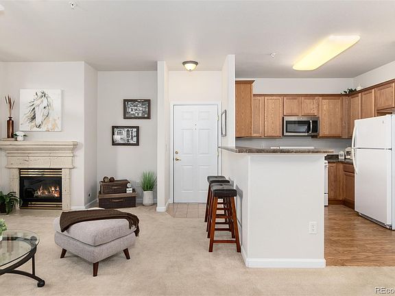 5th image of 8043 Lee Drive #104