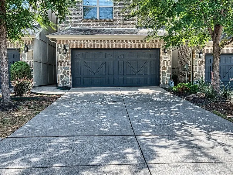 3009 Galveston St — Photo 31