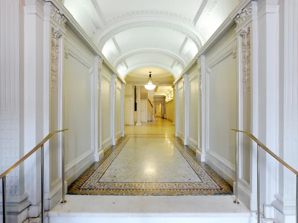 194 Riverside Drive image 20 of 26