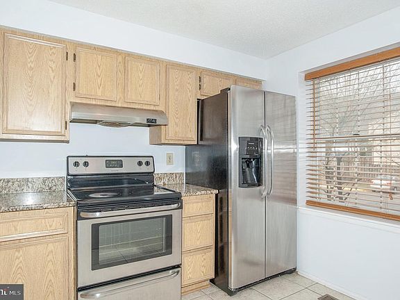 2nd image of 5353 Harbor Court Dr