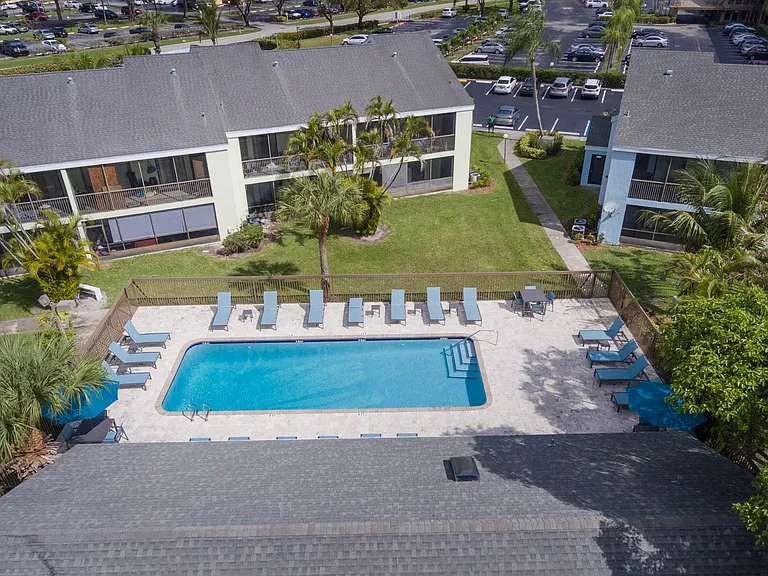 Lilac Village Dunes of Boca — Photo 33