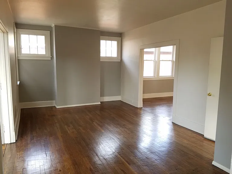 4127 Murray Ave — Photo 3