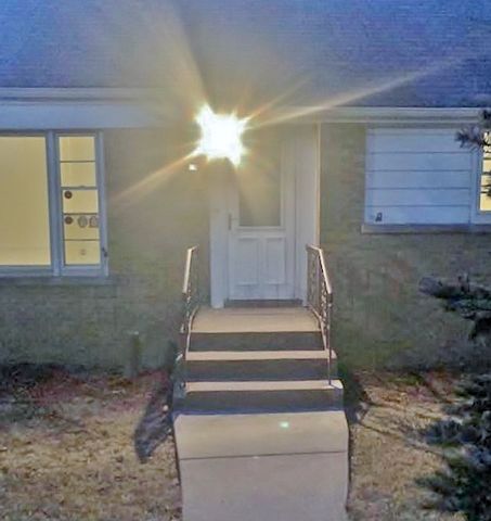 1st image of 1522 Wentworth Ave