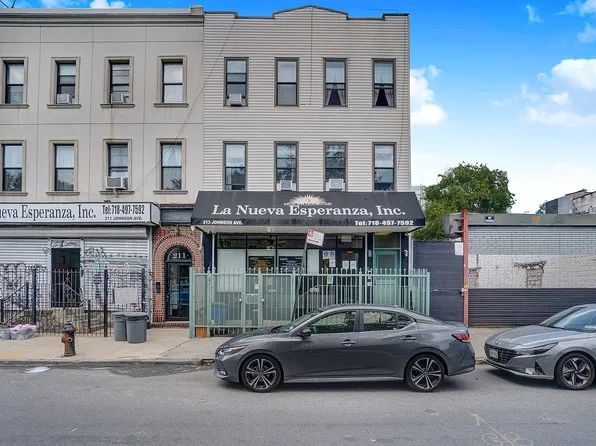 213 Johnson Ave, Brooklyn, NY 11206