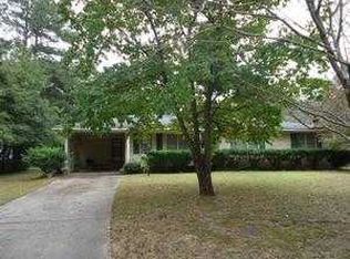 2216 Silver Pines Dr, Macon, GA 31206
