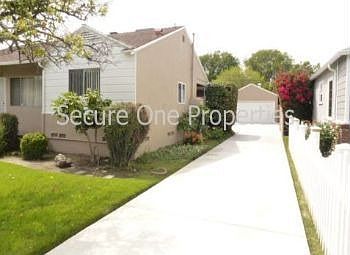 4th image of 6027 Ventura Canyon Ave