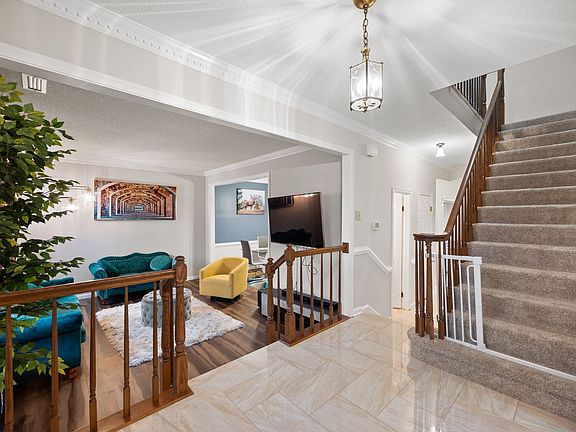 4th image of 4000 Richard Lee Ct