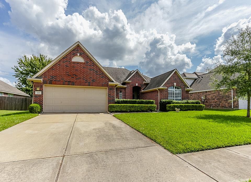 1st image of 1805 Branch Hill Dr