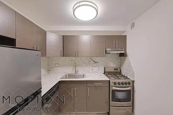 Rented by MOTION New York | media 3