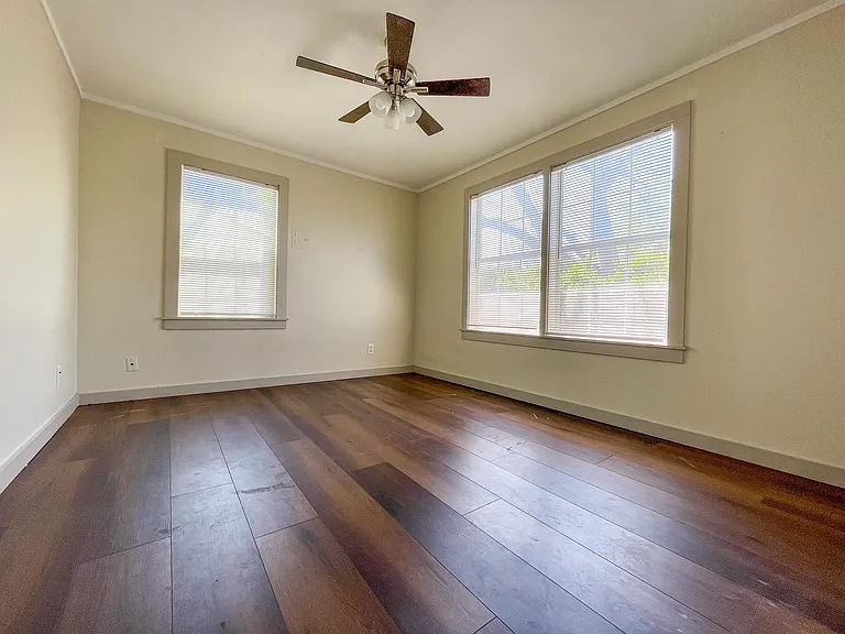 244 Ridgewood Ave — Photo 11