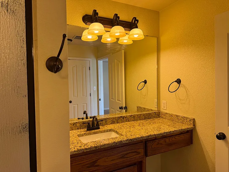5702 Graphite Dr — Photo 26
