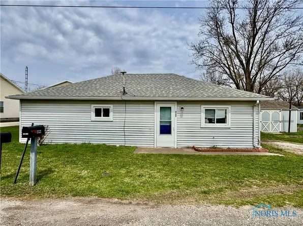 727 Ogen St, Hicksville, OH 43526