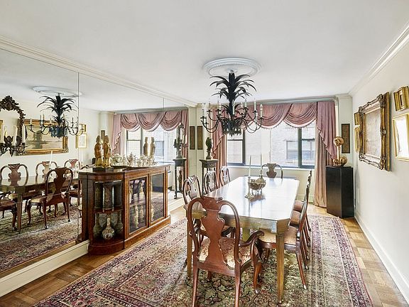 4th image of 24 Central Park S #8E