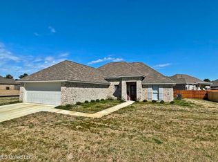 562 Westfield Dr, Pearl, MS 39208