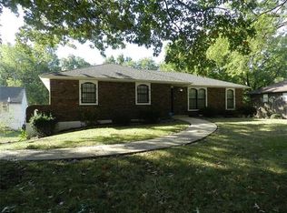 8203 New Jersey Ave, Kansas City, KS 66112