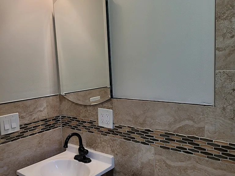 513 Wilkinson St #2 — Photo 4