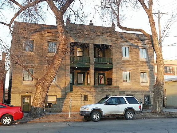 3rd image of 137 S 18th St #10