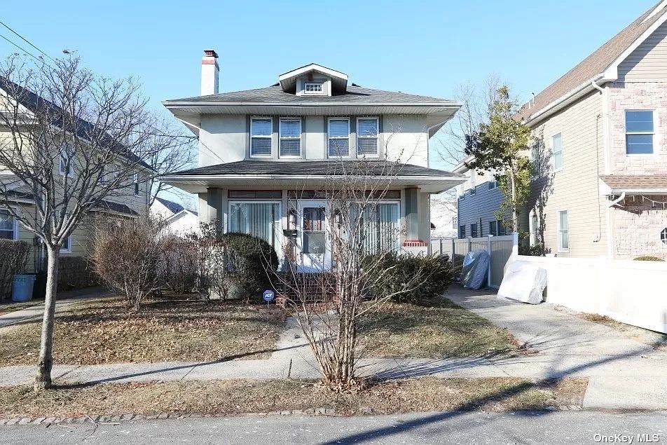 1st image of 22137 Edmore Ave