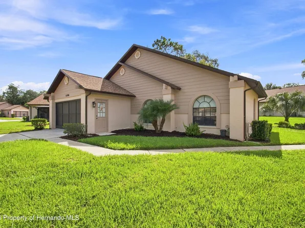 6706 Oak Cluster Cir, Spring Hill, FL 34606